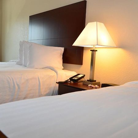 Cobblestone Inn & Suites - Clarion Bagian luar foto