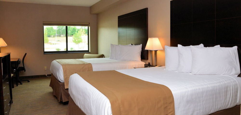 Cobblestone Inn & Suites - Clarion Bagian luar foto