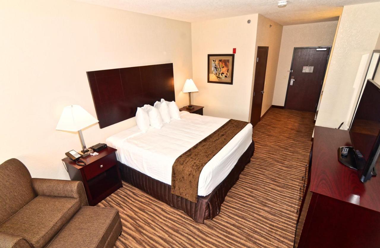 Cobblestone Inn & Suites - Clarion Bagian luar foto